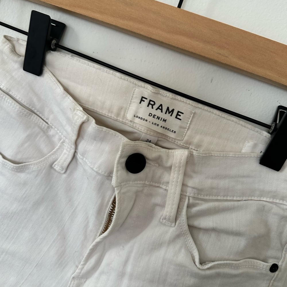 Frame white skinny jeans. Size 24